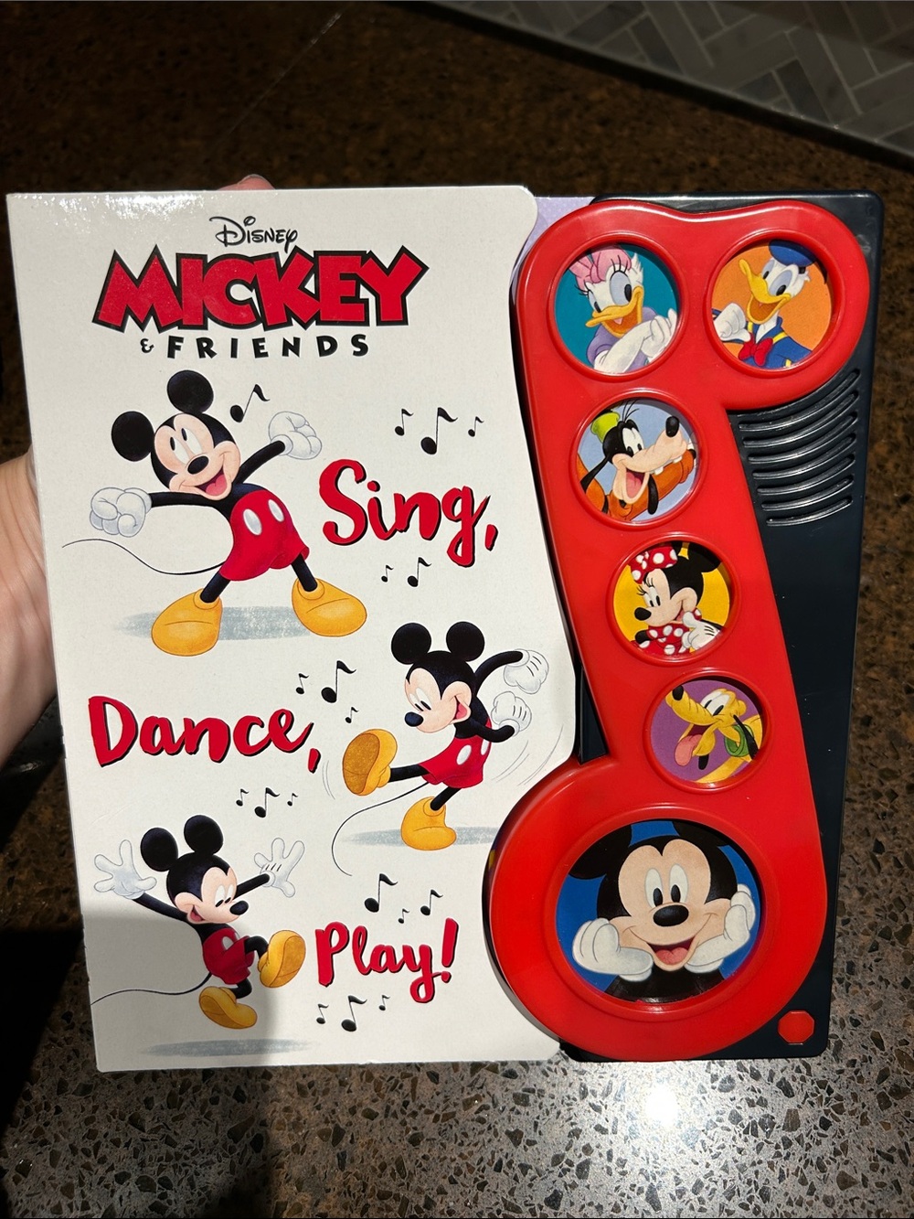 Disney Mickey & Friends music book - Sing, Dance, Play!